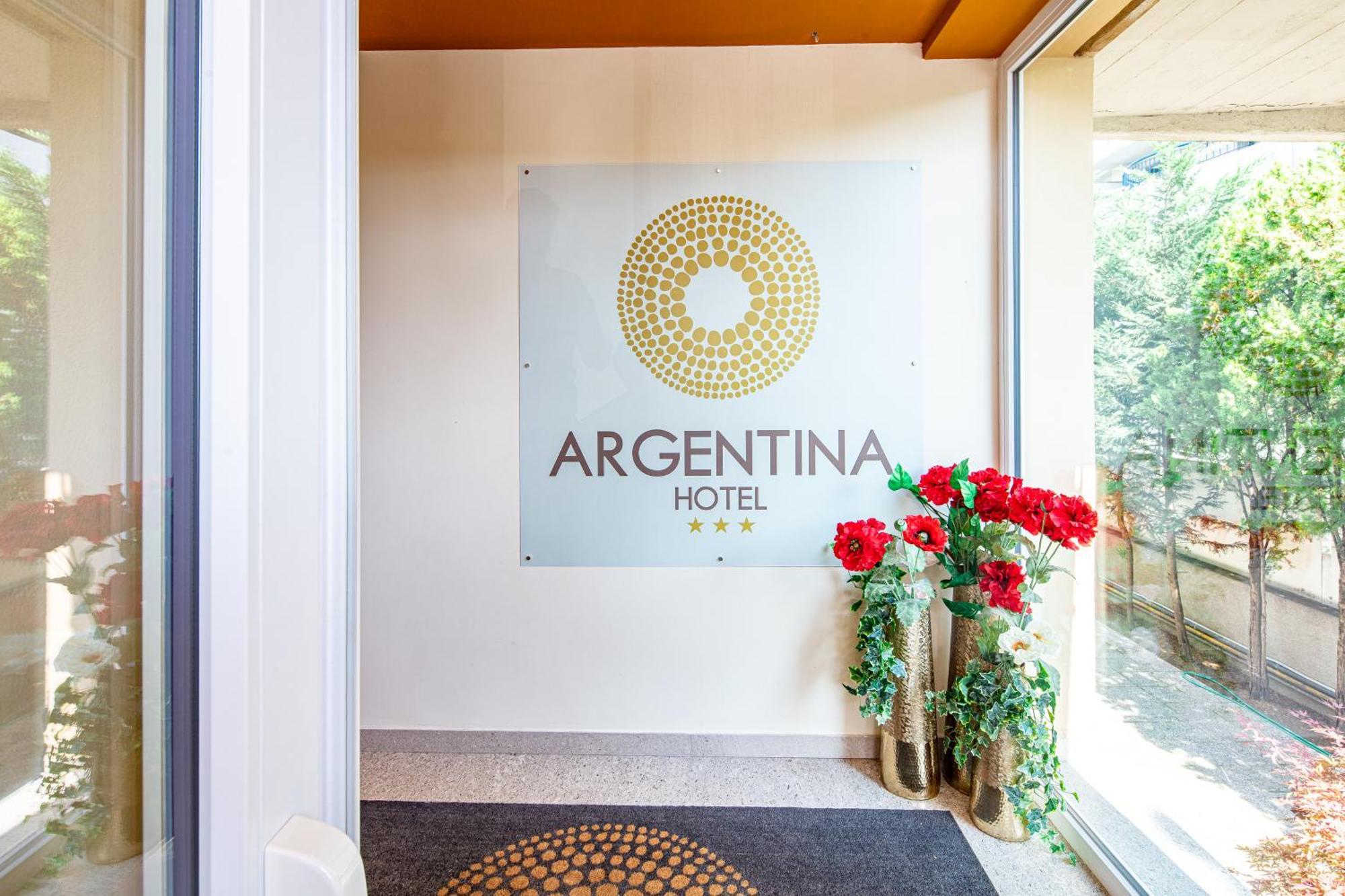 Hotel Argentina กราโด ภายนอก รูปภาพ